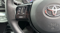 Toyota Yaris 1.5 Hybrid Icon Tech 5dr CVT Hybrid Hatchback